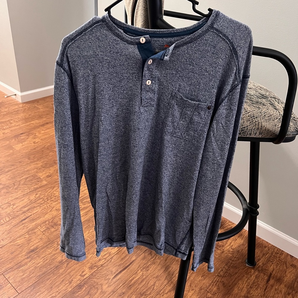 Tommy Bahamas shirt